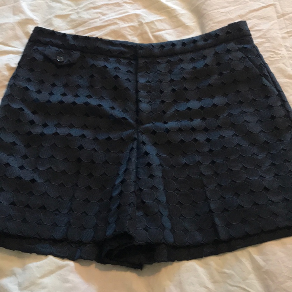 Banana Republic Women's Navy Textured Circle-Pattern Shorts